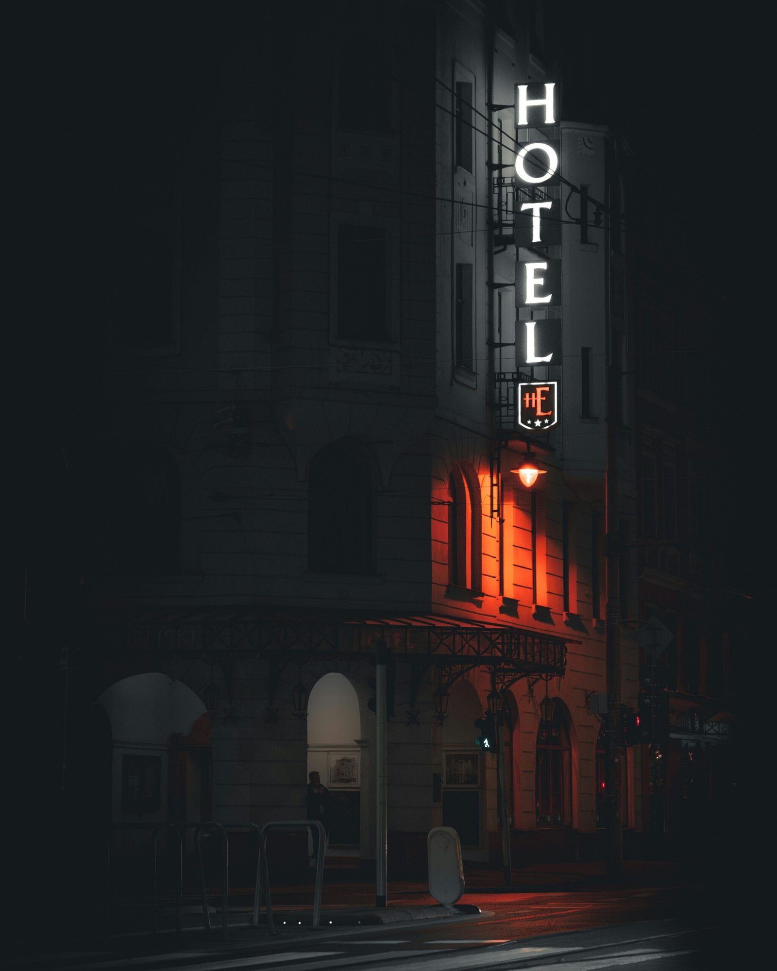 The Ultimate Guide to Finding a "Cheap Hotel Near Me": Save Money and Book Smart