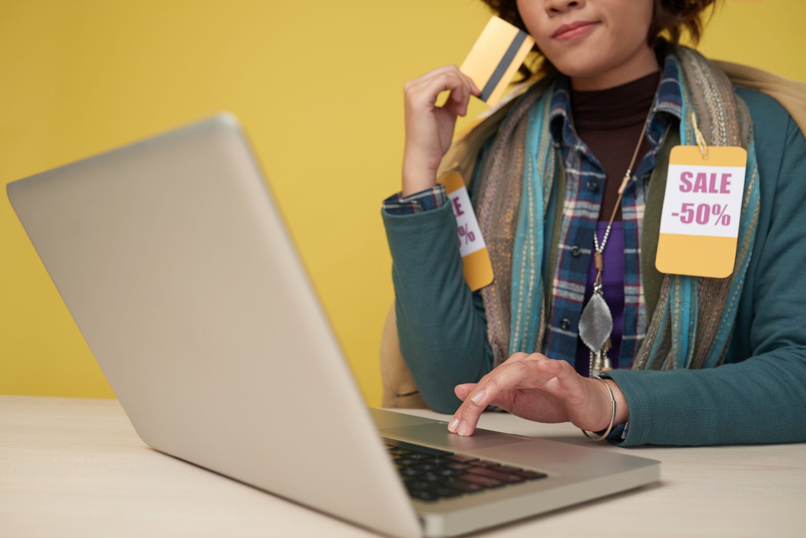 The Ultimate Guide to Finding and Using an Alo Coupon Code in 2026