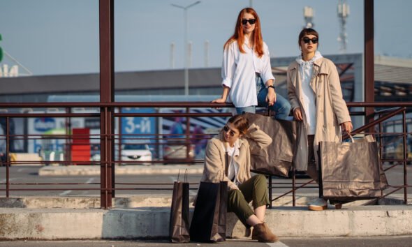 The Ultimate Guide to Airport Outfit: Master Comfort, Style, and Confidence for Your Next Journey
